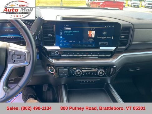 Used 2025 Chevrolet Silverado 3500 LT w/ Trail Boss Package AWD/4WD image 20