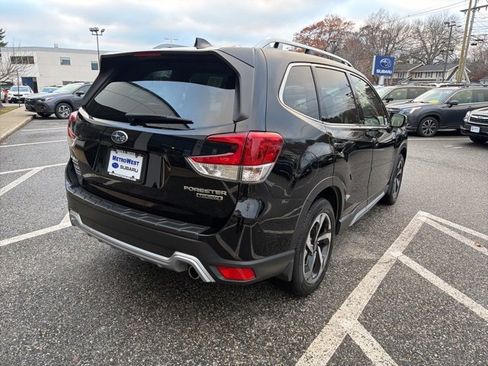 Used 2023 Subaru Forester Touring image 8