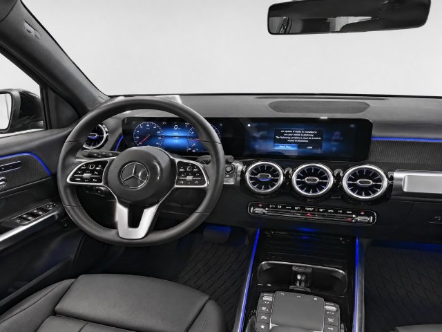 Certified 2023 Mercedes-Benz GLB 250 4MATIC image 26
