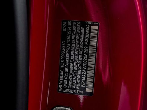 Used 2025 Porsche 911 Carrera image 56