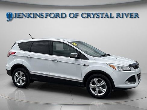 Used 2014 Ford Escape SE image 6