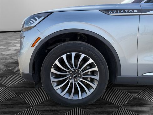 Used 2024 Lincoln Aviator Reserve image 14