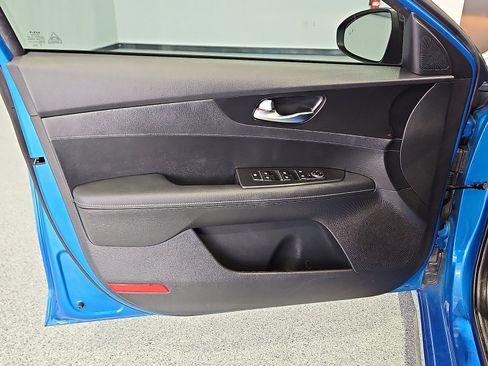 Used 2024 Kia Forte GT-Line image 11