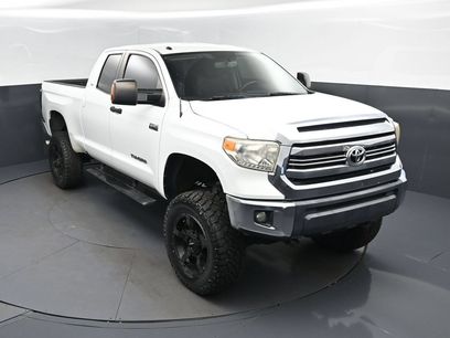 Used 2016 Toyota Tundra SR5 w/ SR5 Upgrade Package