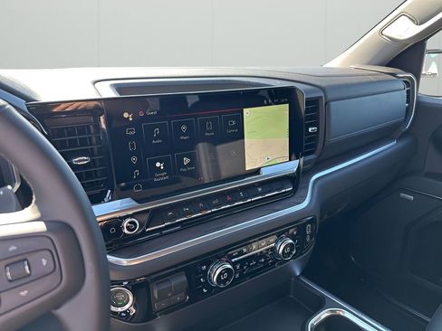 New 2026 GMC Sierra 1500 SLT image 33