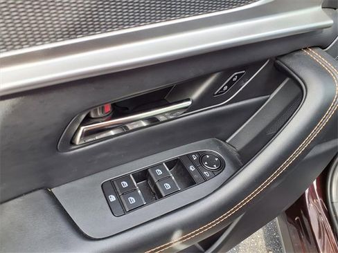 Used 2024 MAZDA CX-90 Plug-In Hybrid w/ Premium Plus image 16