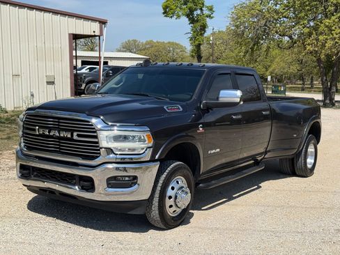 Used 2019 RAM 3500 Laramie image 7