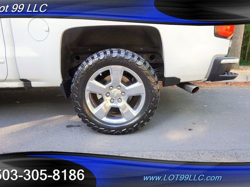 Used 2017 Chevrolet Silverado 1500 LT w/ All Star Edition AWD/4WD image 3