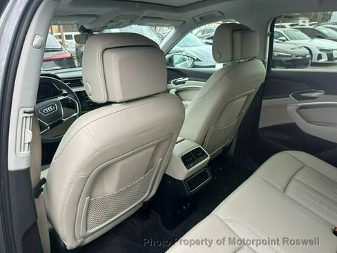 Used 2022 Audi e-tron Premium image 16