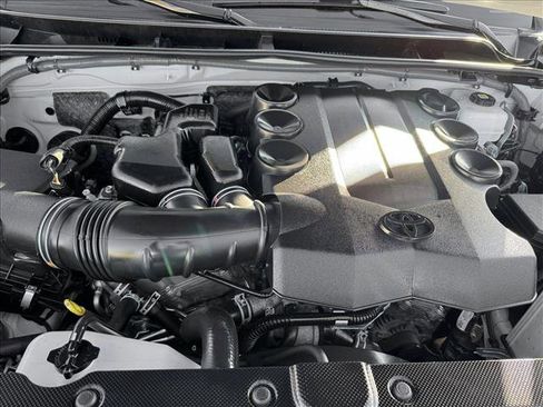 Used 2024 Toyota 4Runner SR5 image 21