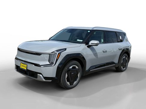 New 2026 Kia EV9 Land image 1
