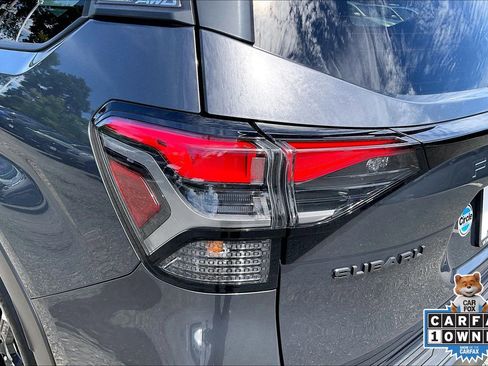 Certified 2025 Subaru Forester Limited AWD/4WD image 28