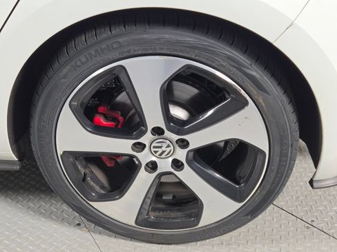 Used 2019 Volkswagen GTI S w/ Driver Assistance Package FWD image 10