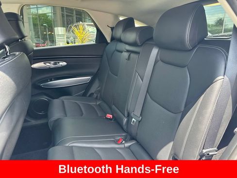 Used 2022 Genesis GV70 2.5T w/ Select Package AWD/4WD image 15