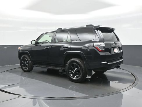 Used 2023 Toyota 4Runner SR5 Premium AWD/4WD image 5