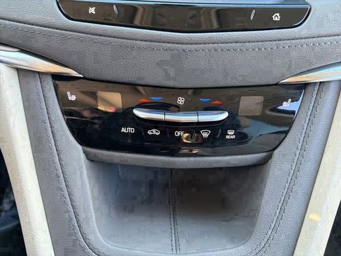 Used 2023 Cadillac XT5 Premium Luxury w/ LPO, Floor Liner Package image 29