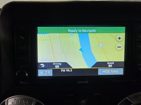 Used 2015 Jeep Wrangler Unlimited Sahara w/ Connectivity Group AWD/4WD image 19