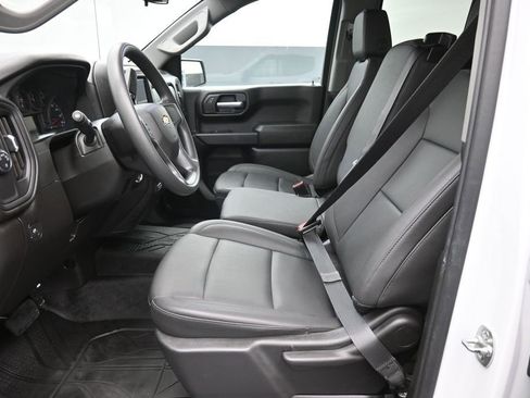 Used 2025 Chevrolet Silverado 1500 W/T w/ WT Value Package RWD image 18