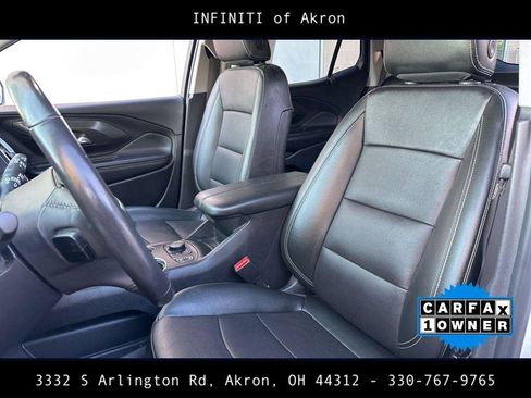 Used 2022 GMC Terrain SLT w/ LPO, Floor Liner Package image 43