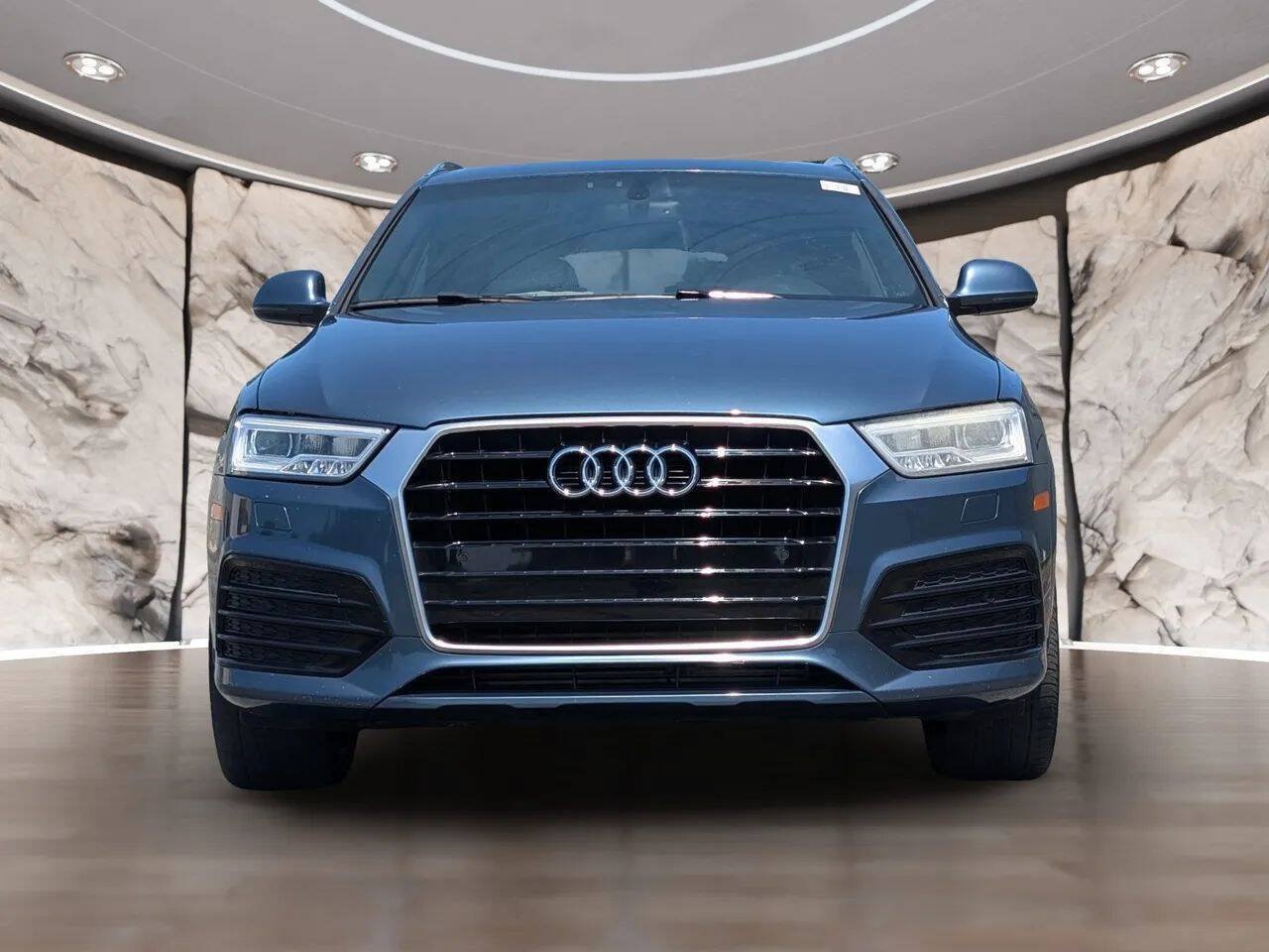Used 2016 Audi Q3 2.0T Prestige w/ Prestige Package AWD/4WD image 16
