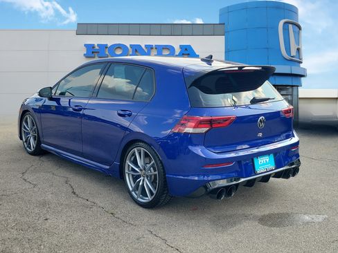 Used 2024 Volkswagen Golf R AWD/4WD image 4
