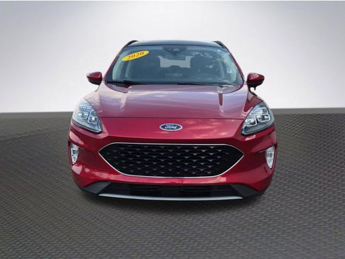 Used 2020 Ford Escape Titanium w/ Titanium Premium Package 2.0 image 3