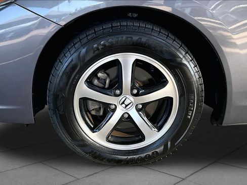 Used 2015 Honda Civic SE image 10