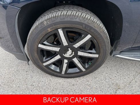 Used 2020 Cadillac Escalade Luxury image 11