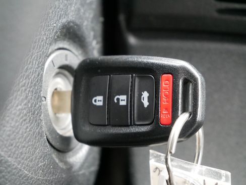 Used 2015 Honda Accord LX image 29