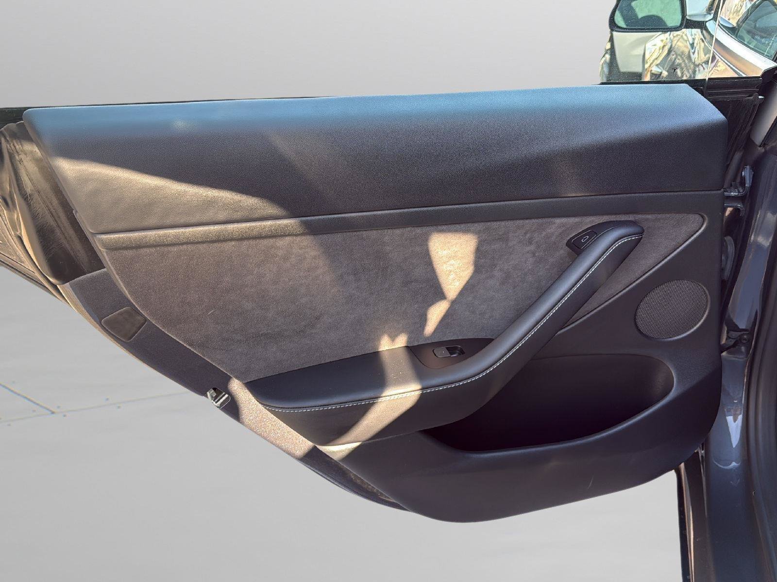 Used 2023 Tesla Model 3 Standard Range RWD image 27