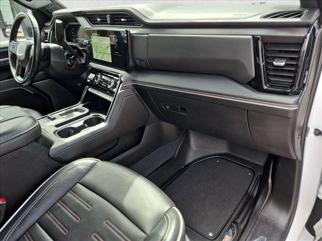 Used 2025 GMC Sierra 2500 AT4X AWD/4WD image 22