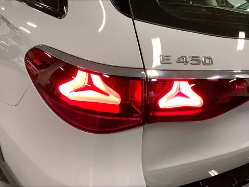 Used 2025 Mercedes-Benz E 450 4MATIC All-Terrain Wagon image 29