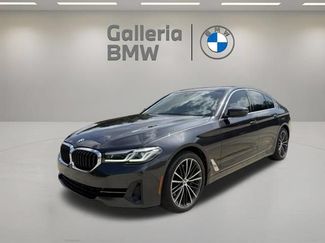 Used 2023 BMW 540i w/ Executive Package RWD video 1