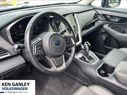 Used 2023 Subaru Outback Onyx Edition XT AWD/4WD image 4