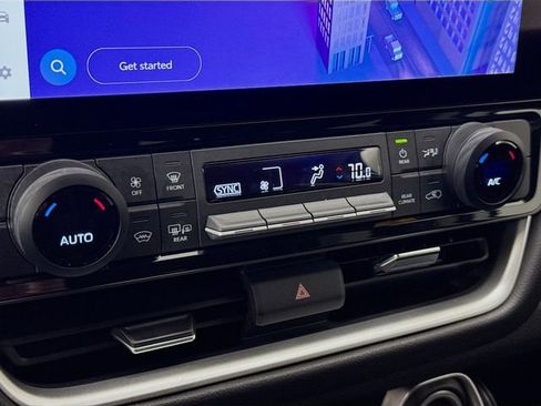 Used 2025 Toyota Grand Highlander FWD image 16