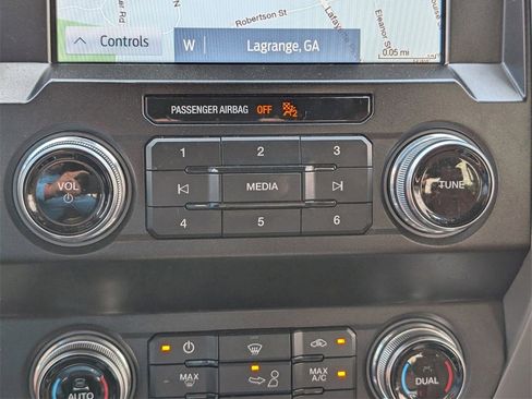 Used 2020 Ford F150 King Ranch image 28