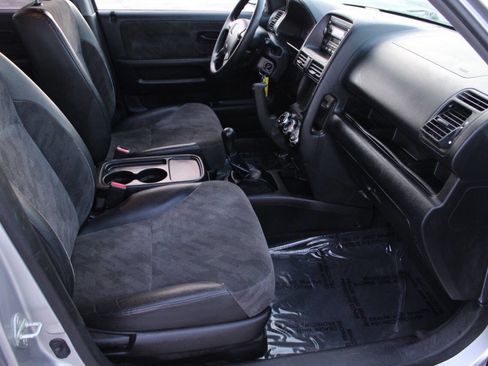 Used 2003 Honda CR-V EX image 8