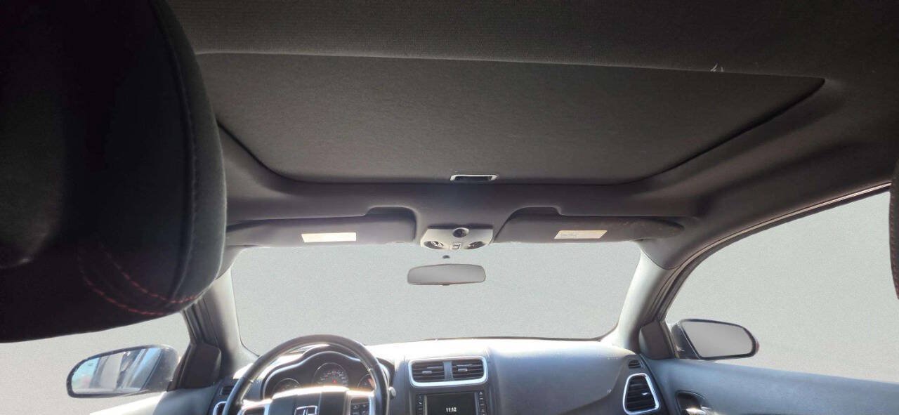 Used 2011 Dodge Avenger Heat FWD image 9