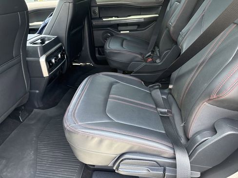 Used 2023 Ford Expedition Limited AWD/4WD image 20