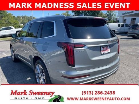 Used 2024 Cadillac XT6 Premium Luxury image 8