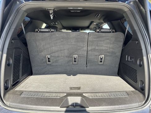 Used 2023 GMC Yukon AT4 w/ AT4 Premium Package image 28