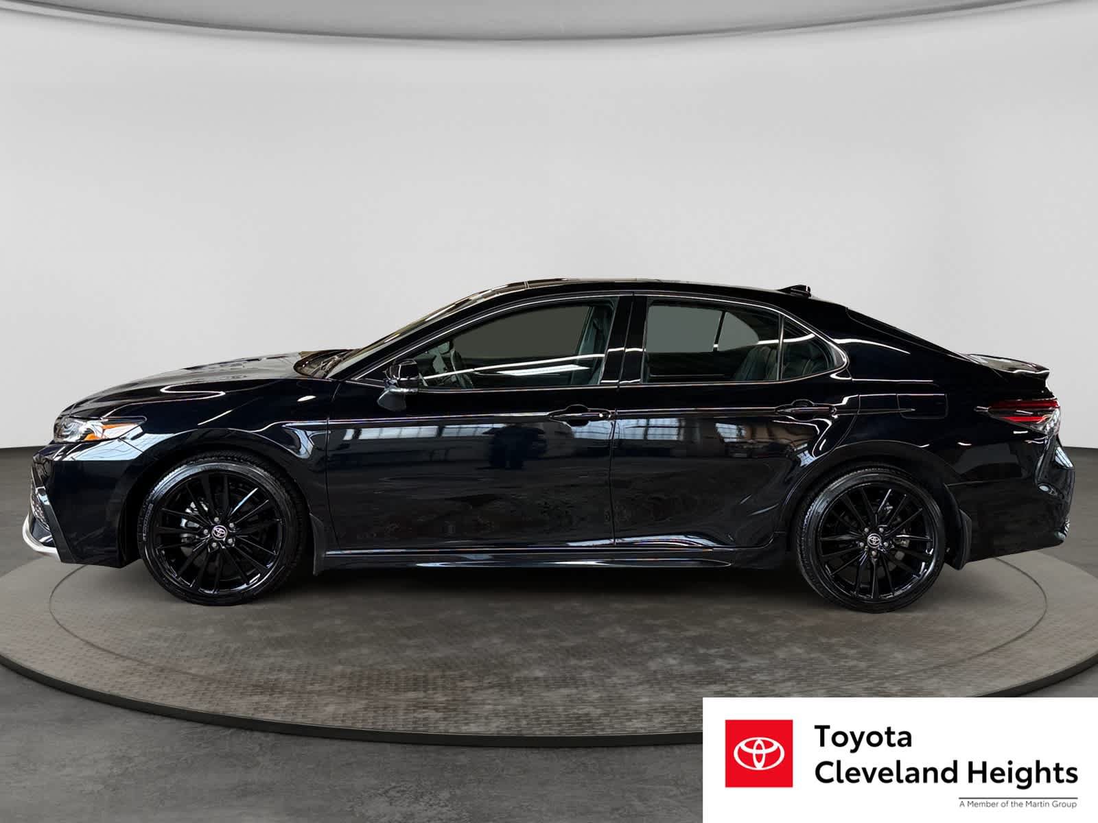 Used 2024 Toyota Camry XSE w/ Navigation Package FWD image 8