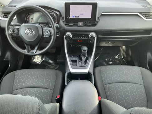 Used 2024 Toyota RAV4 XLE image 10
