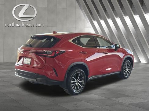 Certified 2024 Lexus NX 250 FWD w/ Towing Package (2000 Lbs) image 6