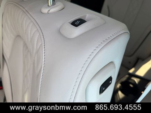 Used 2020 BMW X7 xDrive40i w/ Premium Package AWD/4WD image 16