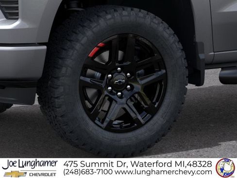 New 2026 Chevrolet Silverado 1500 RST w/ Redline Edition AWD/4WD image 9