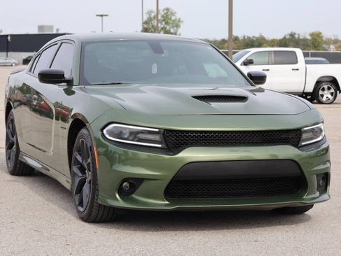 Used 2022 Dodge Charger R/T w/ Blacktop Package image 4
