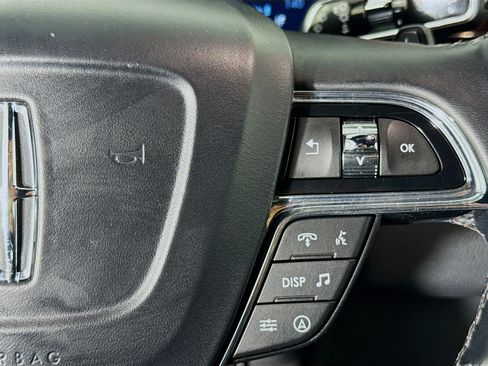 Used 2024 Lincoln Navigator L Premiere image 14