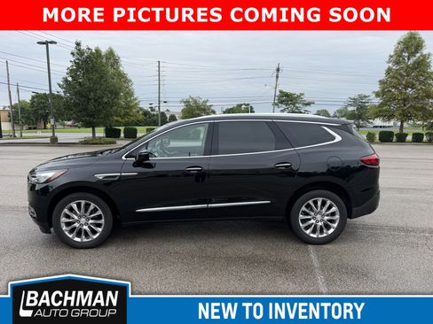 Used 2019 Buick Enclave Essence FWD image 3