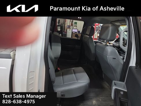 Used 2022 Ford F150 XL w/ Trailer Tow Package image 7